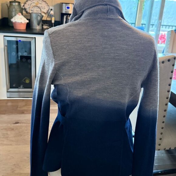 BCBG MAXAZRIA HOMBRE CARDIGAN NWOT - Picture 2 of 5